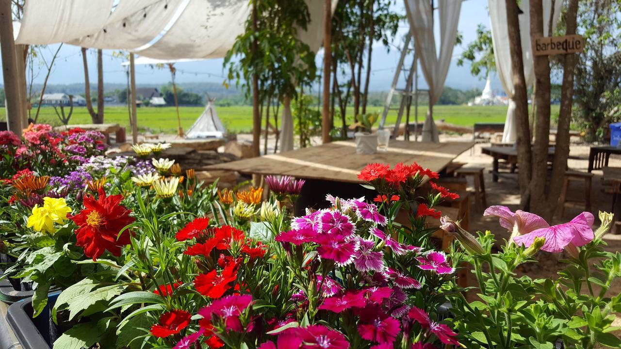 Camp Story Chiangmai Hotel Chiang Mai Exterior photo