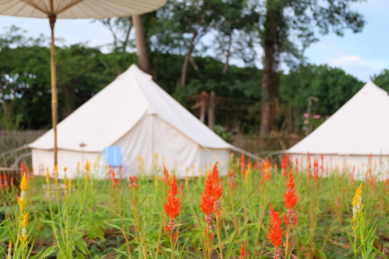 Camp Story Chiangmai Hotel Chiang Mai Exterior photo
