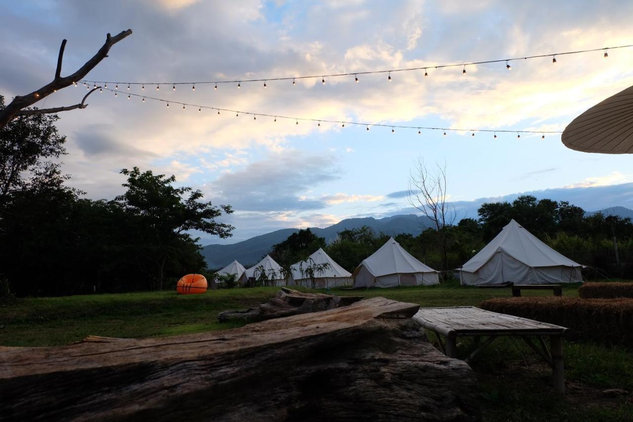 Camp Story Chiangmai Hotel Chiang Mai Exterior photo